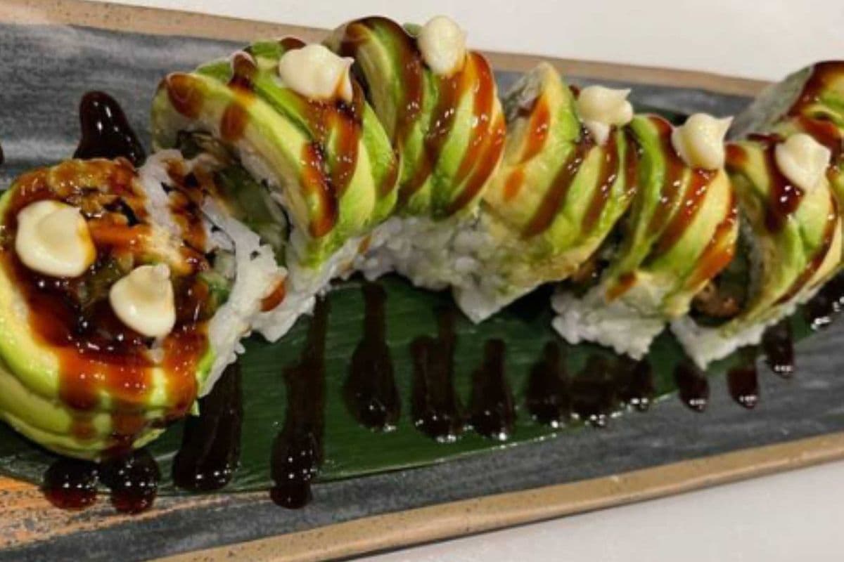 Caterpillar Roll (8 pcs)