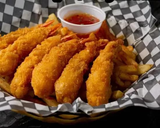 Fried Shrimp Basket with Cajun Fries