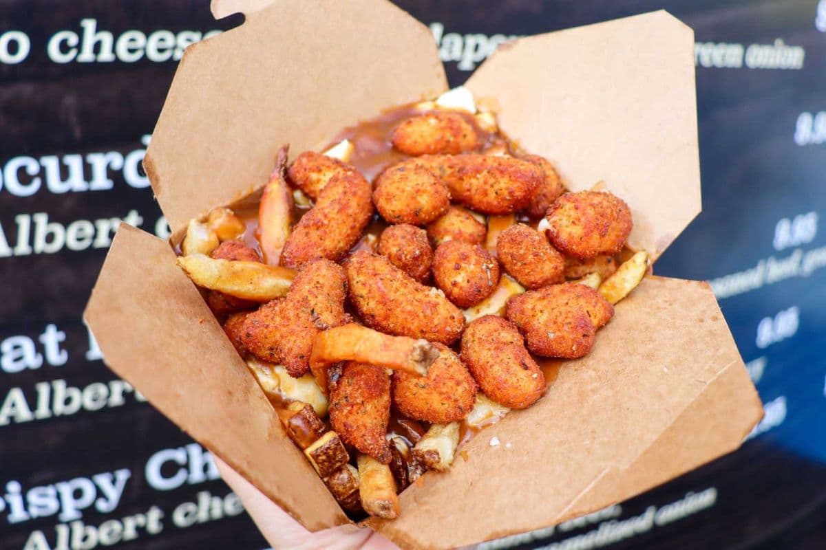 Pop Curd Poutine