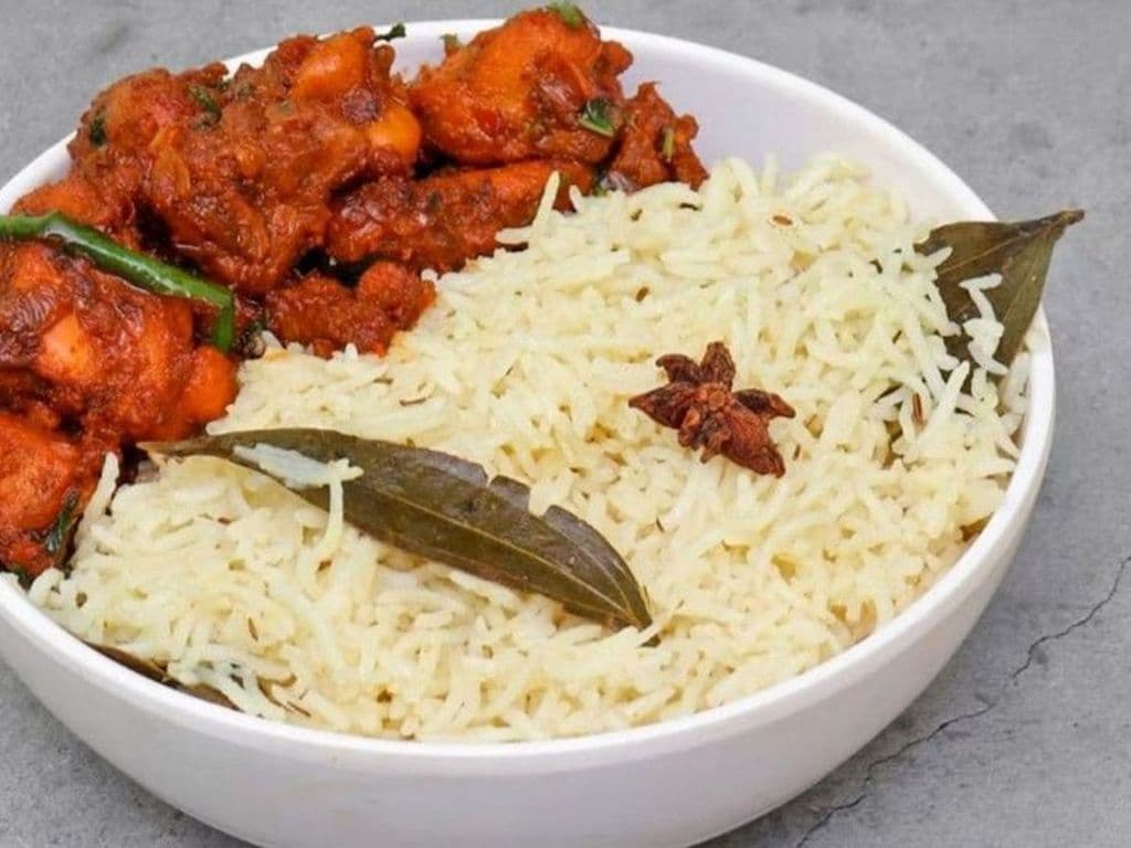 Bagara Rice With Chicken Curry