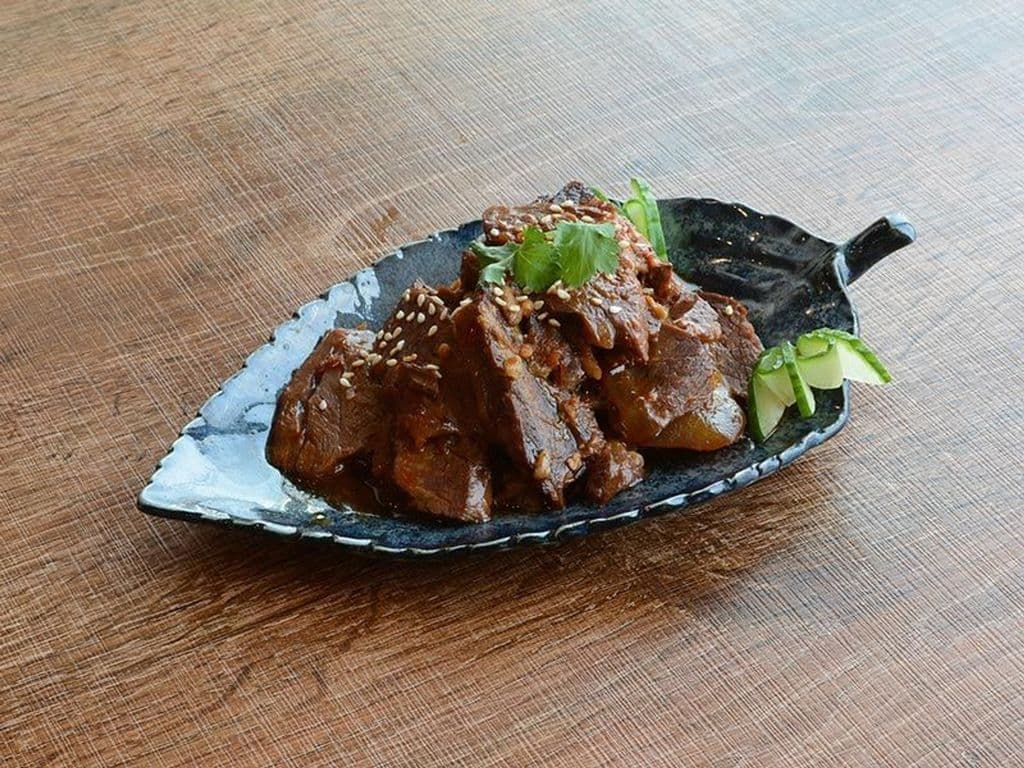H13 Marinated Beef Shank （Spicy）滷牛腱片（微辣）