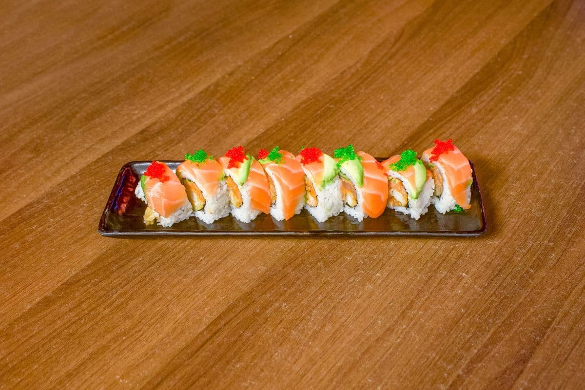 214. Red Dragon Roll (8 pcs)