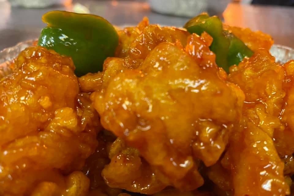 28. Deep-Fried Prawns with Pineapple in Sweet-and-Sour Sauce