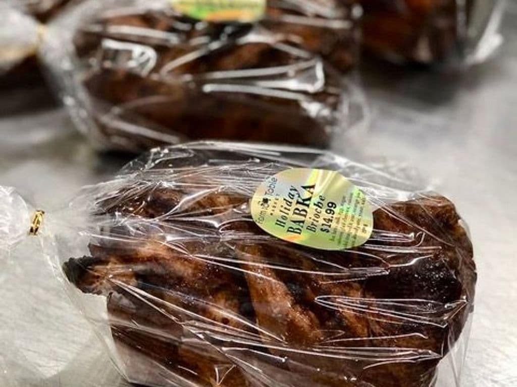 LOCALLY MADE HOLIDAY BABKA 350G