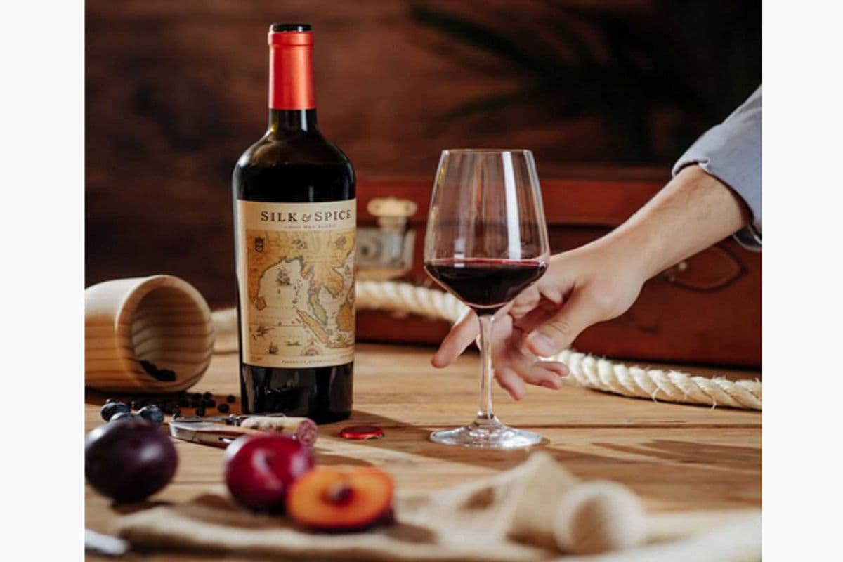 SILK & SPICE RED BLEND (1 x 750 ML)