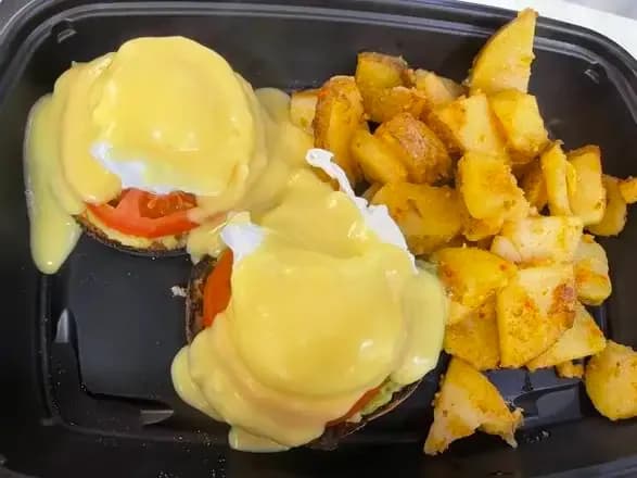 Avocado-Tomato Benedict