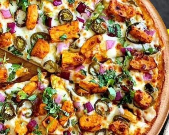 Signature Tandoori Paneer Pizza