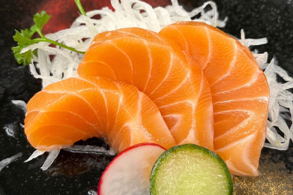 Salmon Sashimi （3PCs）