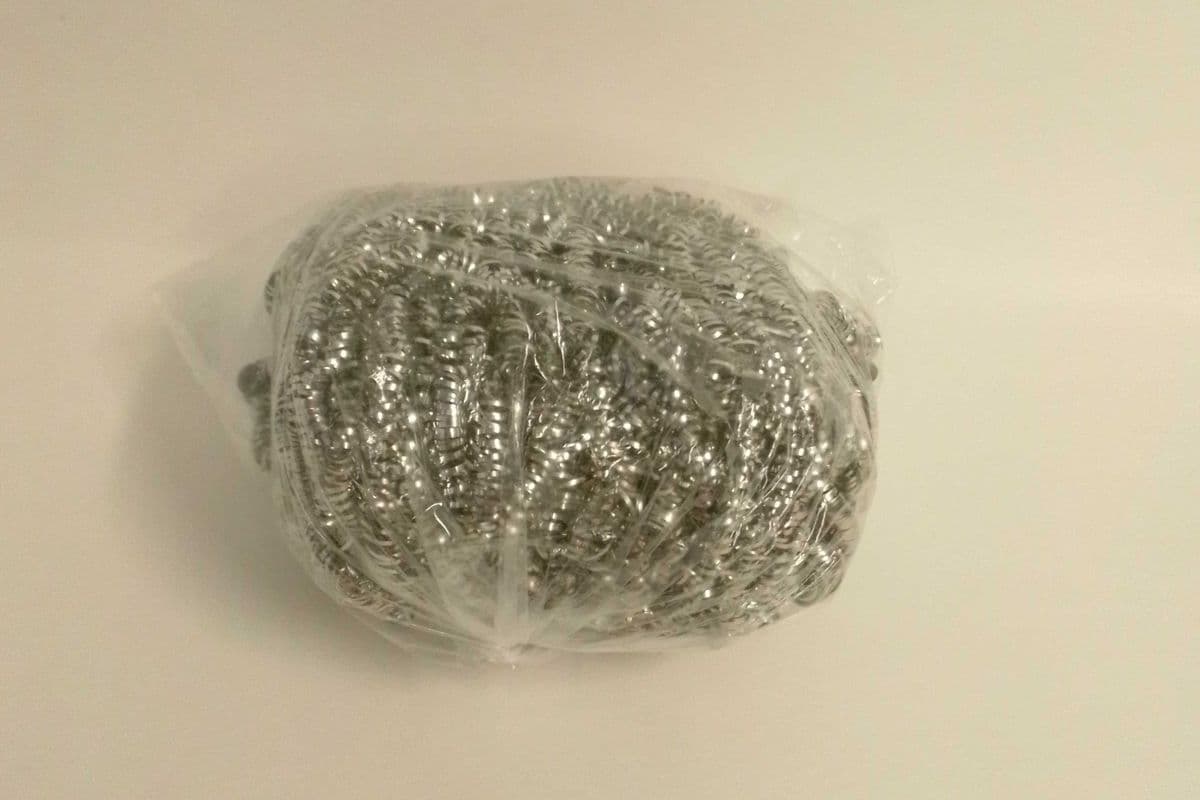 Stainless Steel scrubber ( 1piece) For kitchen use