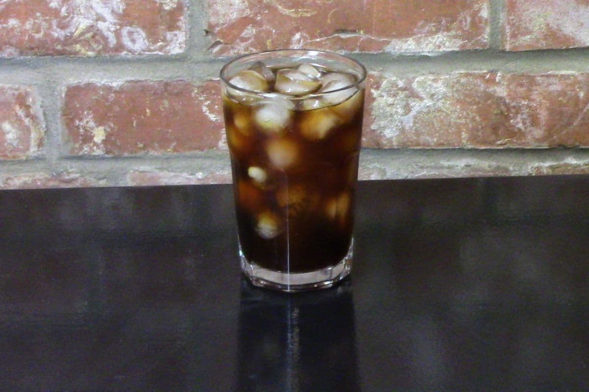 americano glacée (12 onces) / frozen americano (12 ounces)