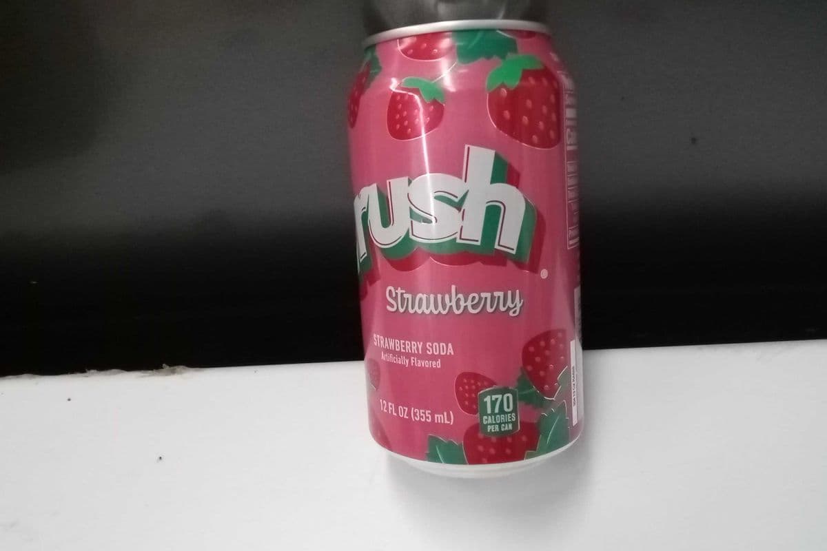 Crush - Strawberry (330 ml)