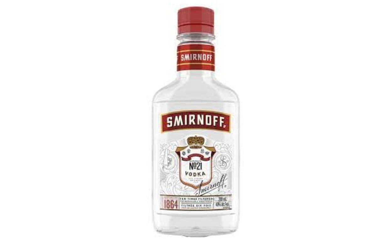 Smirnoff Red (200 ml Bottle) (1 x 200 ml Bottle)
