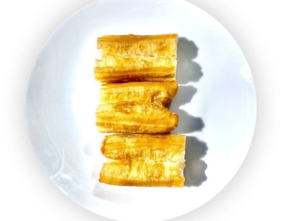 C7. 炸油條 Deep-Fried Long Donut