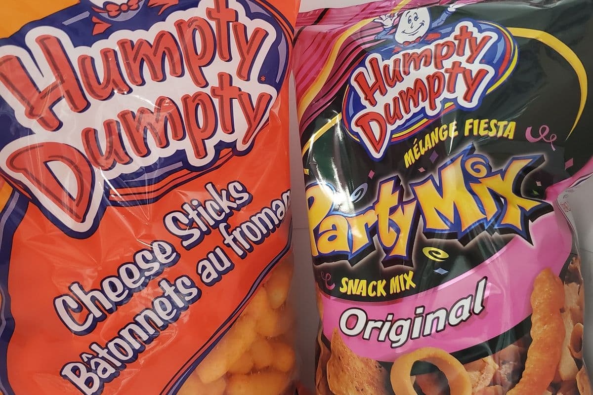 Humpty Dumpty Party Mix Large Bag (Assorted Flavors)
