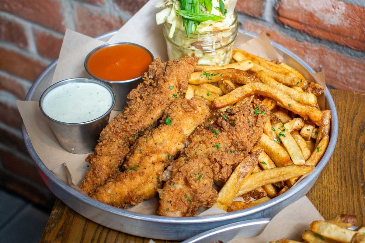 Dirty Strippers & Fries (3pc)