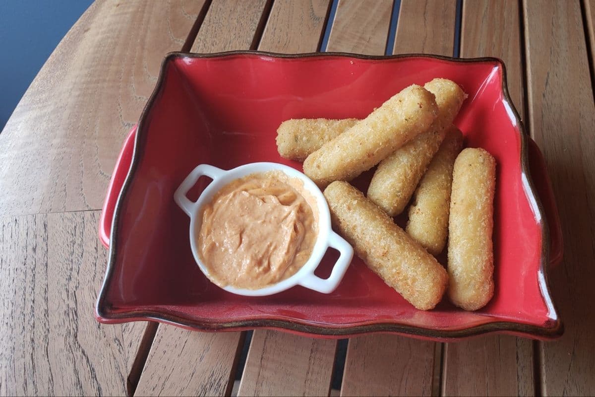 Mozzarella Sticks