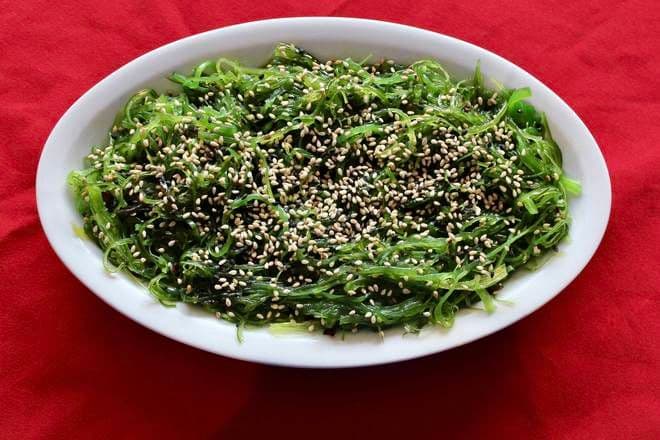 Seaweed Salad / Salade Wakame