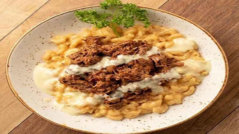 Braised Beef Short Ribs Macaroni and Cheese