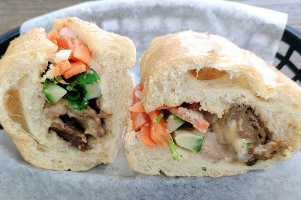 B3. Grilled Meat Sandwich