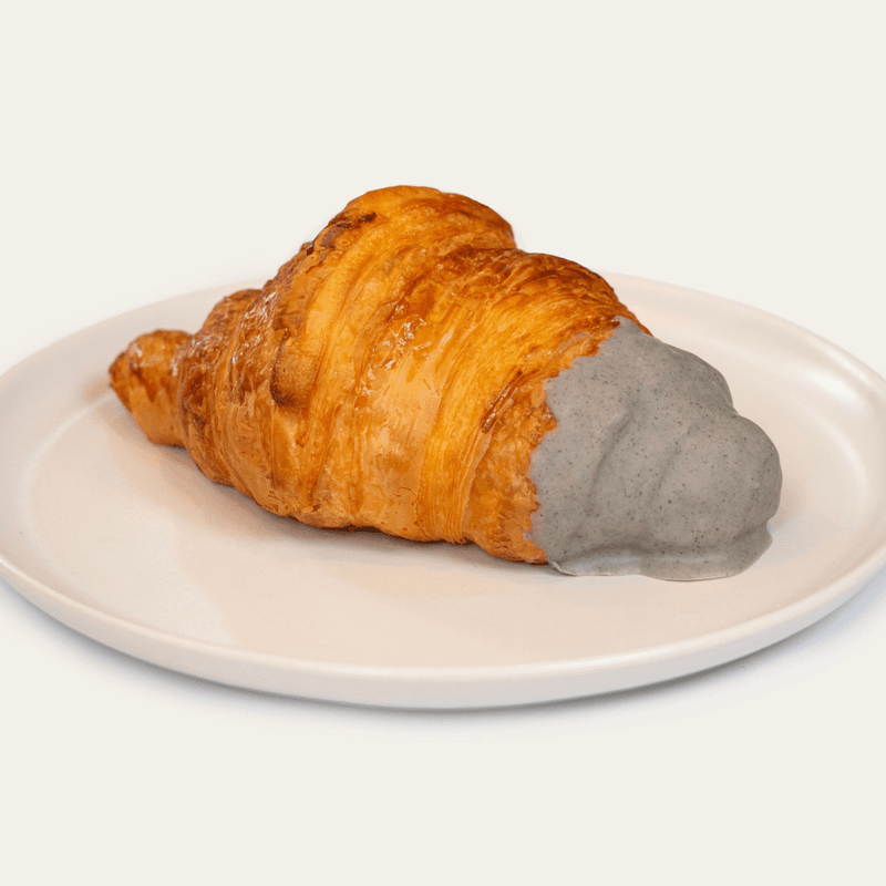 Sesame Croissant