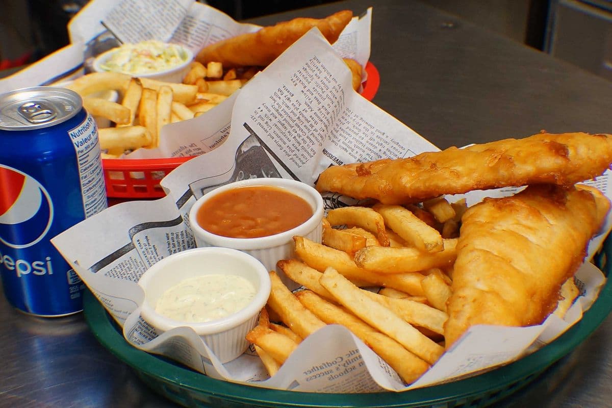 Two Adults Meal Deal. (4 pcs.)