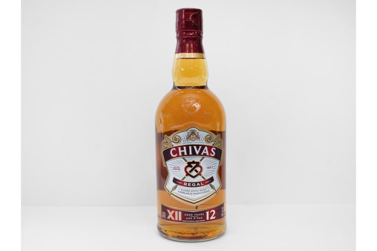 Chivas Regal (1 x 750 ml)