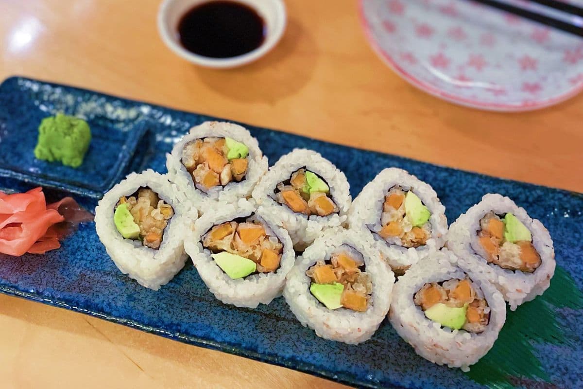 Vegetable Tempura Roll (8 pcs)