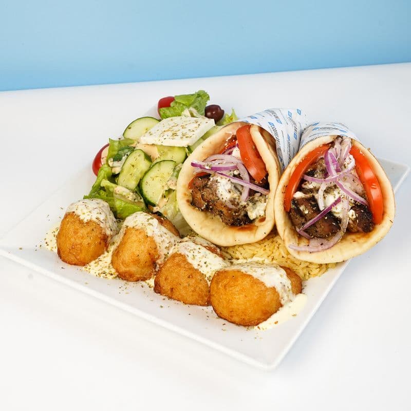 Assiette gyro poulet 2 pitas / Chicken Gyro Plate 2 Pitas