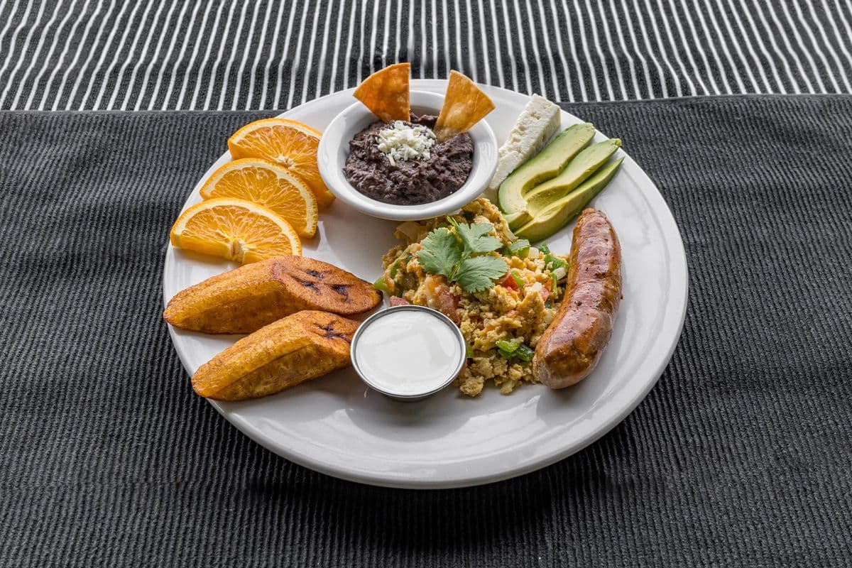 Déjeuner Gourmet Ola Latina