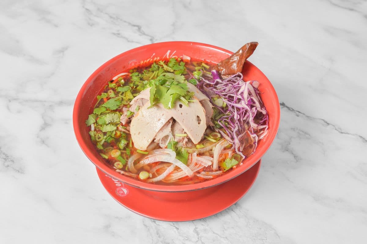 B11. Spicy Beef Noodle Soup