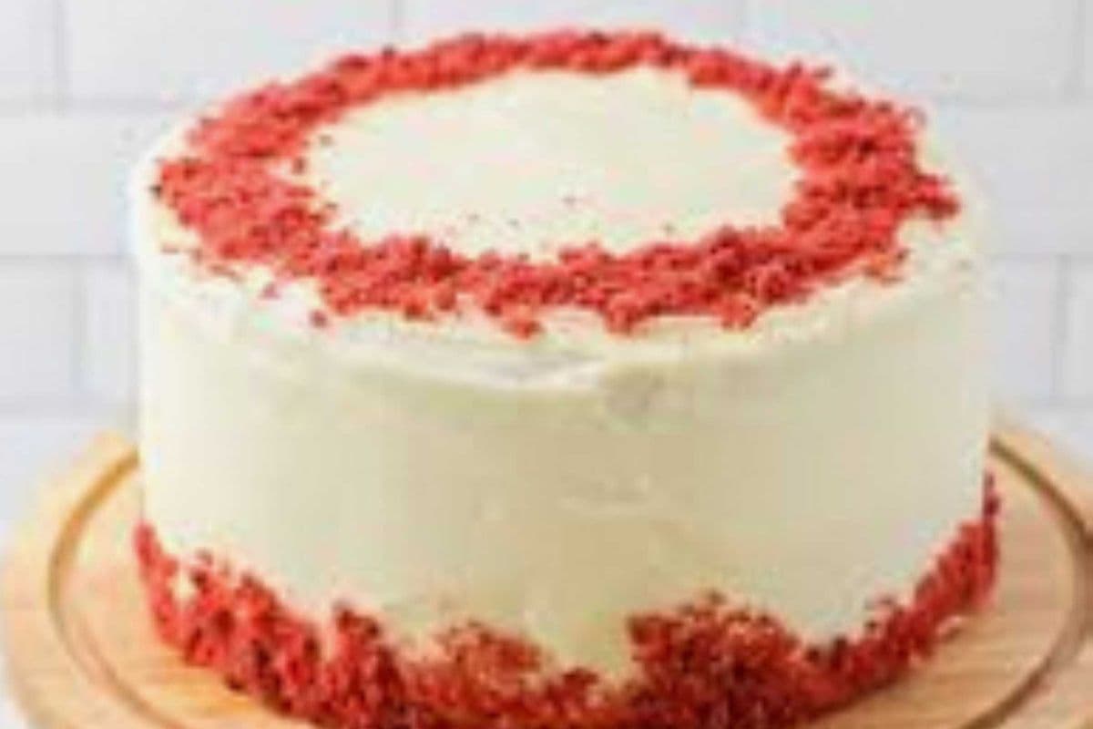 Velour Rouge Gateau / Red Velvet Cake (6 pouses / inches )