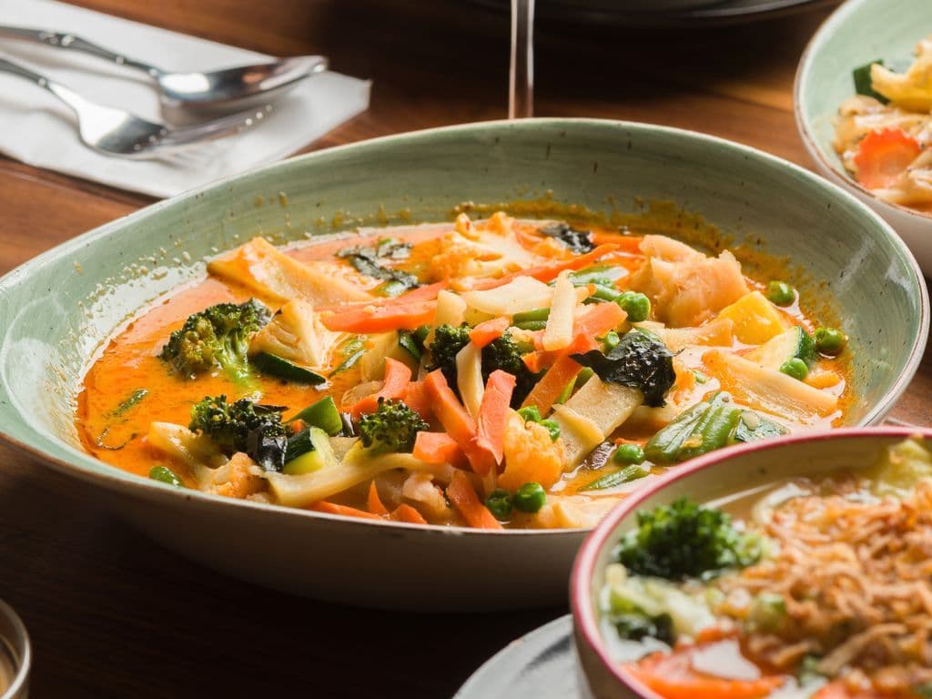 RED CURRY