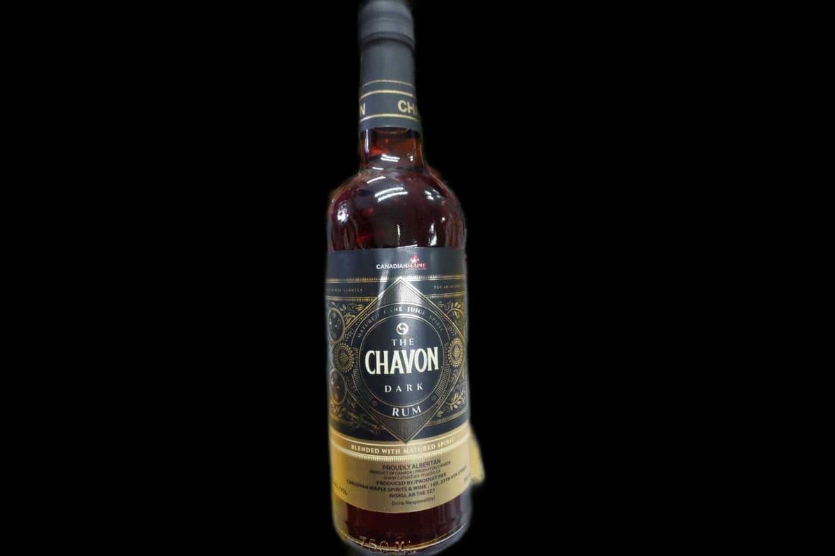 CHAVON DARK RUM (1 x 750ML)