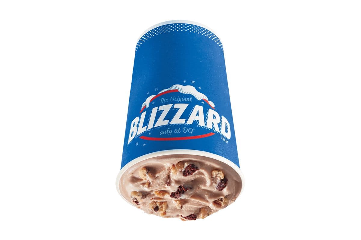 Wonder Woman Cookie Collision Blizzard® Treat