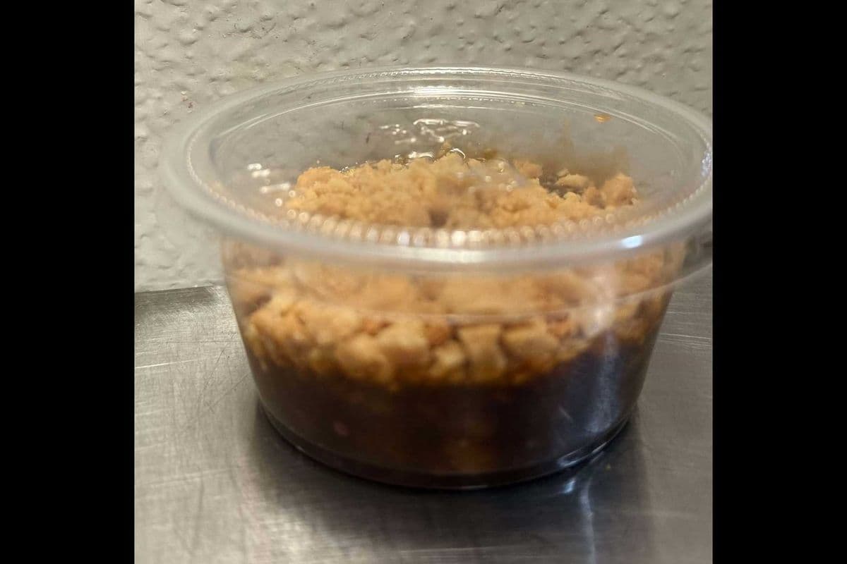 extra peanut sauce (+ tuong) (3oz)