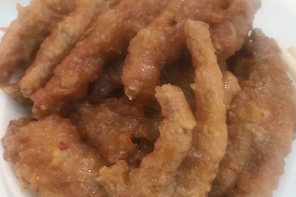 106. Pattes de poulet cuites à la vapeur / Steamed Chicken Feet