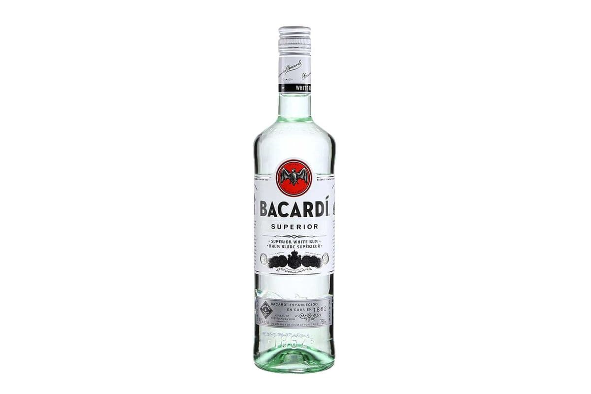Bacardi Superior White Rum (1 x 750 ml)