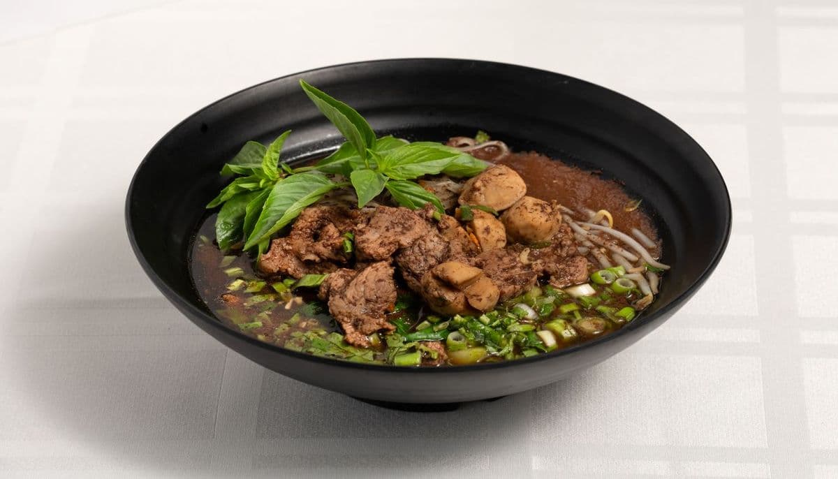 Boat Noodle Soup - Guay Tiew Ruer