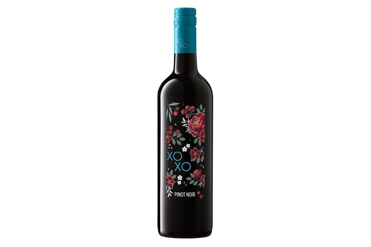 XOXO Pinot Noir (1 x 750 ml)