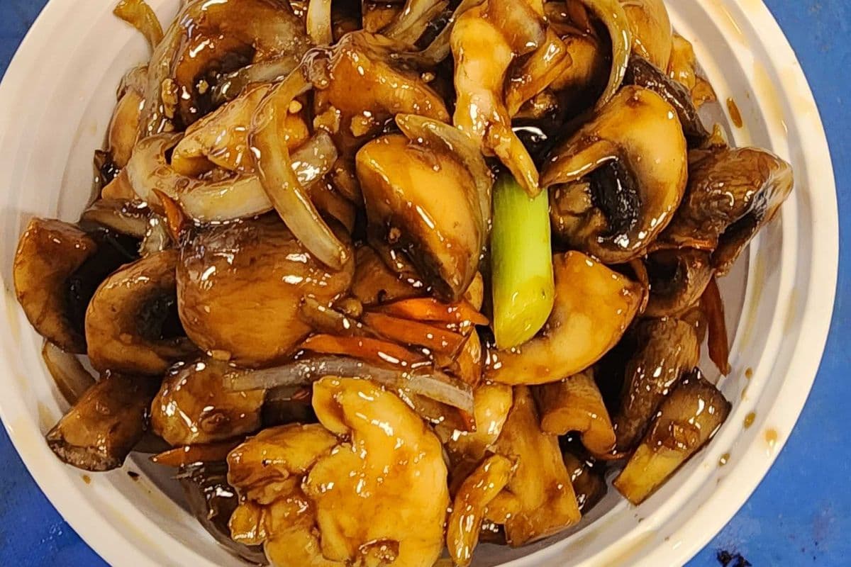 Chicken with Mushrooms.