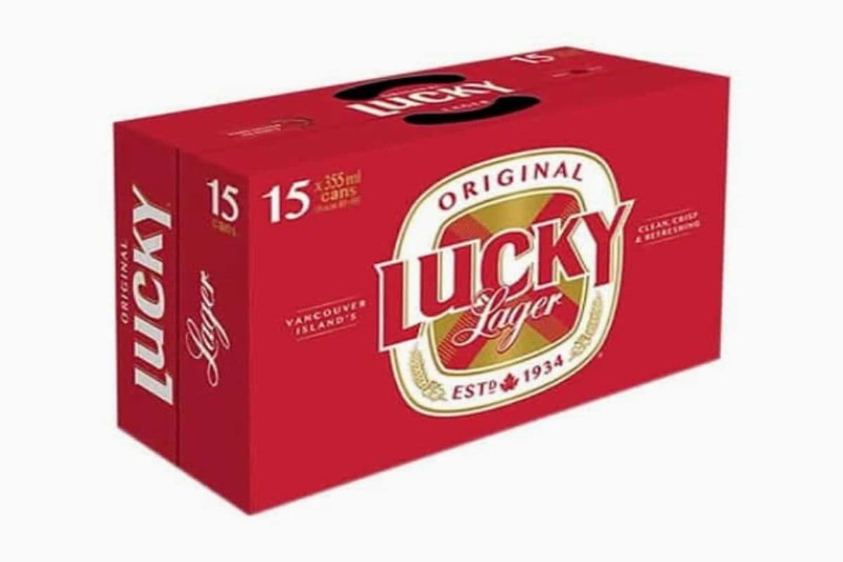 LUCKY LAGER (15 x 355 ML)