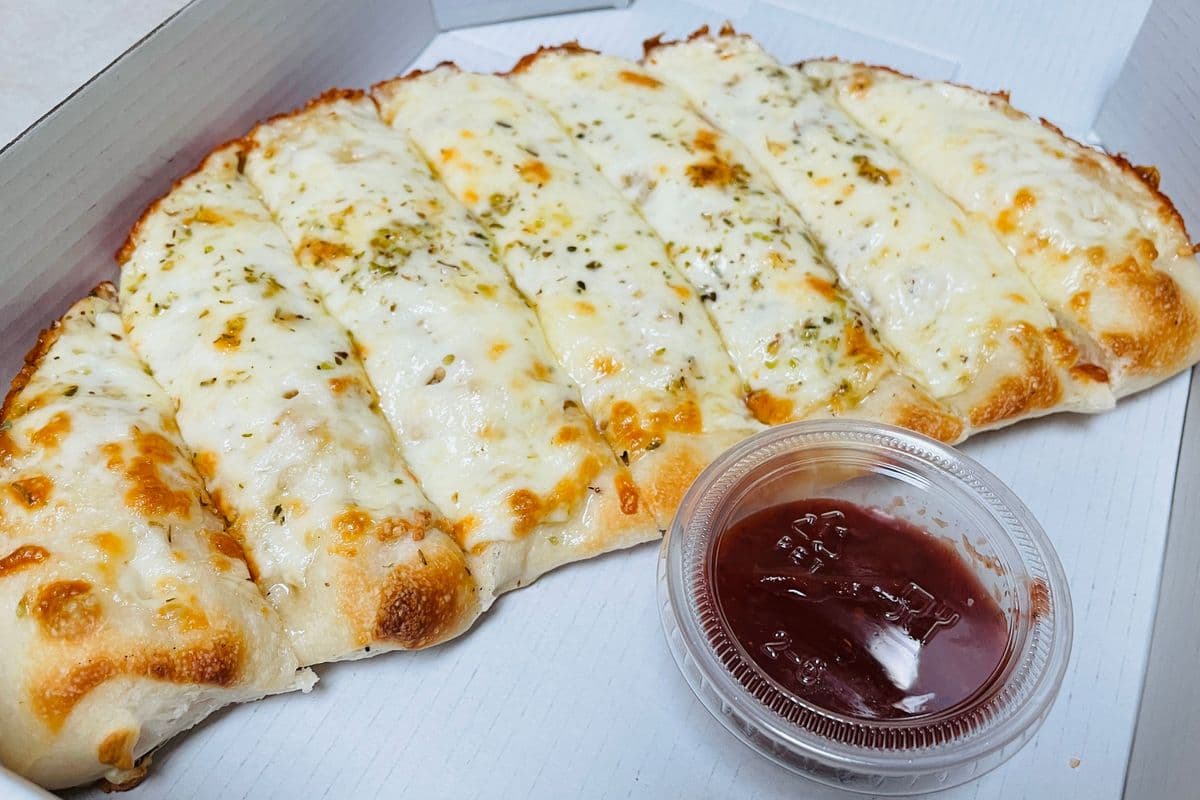 Garlic Cheese Sticks