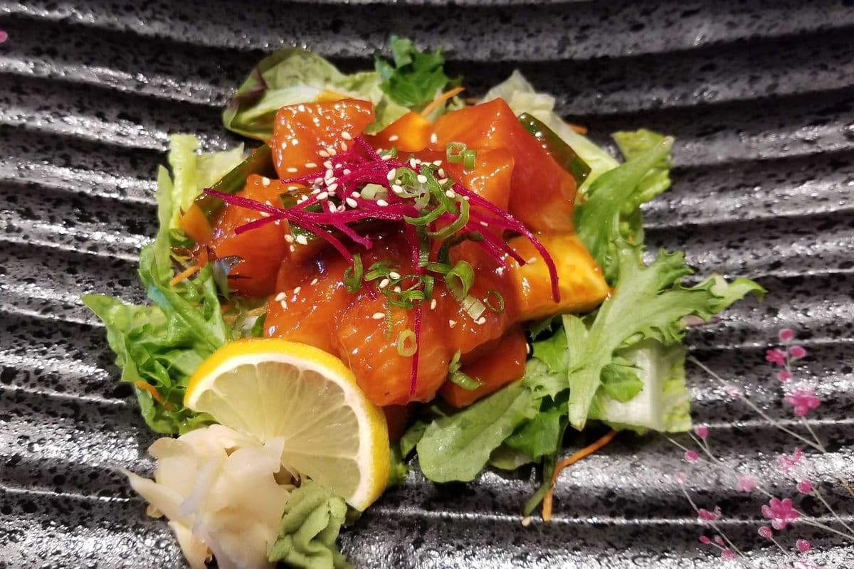 Spicy Salmon Sashimi