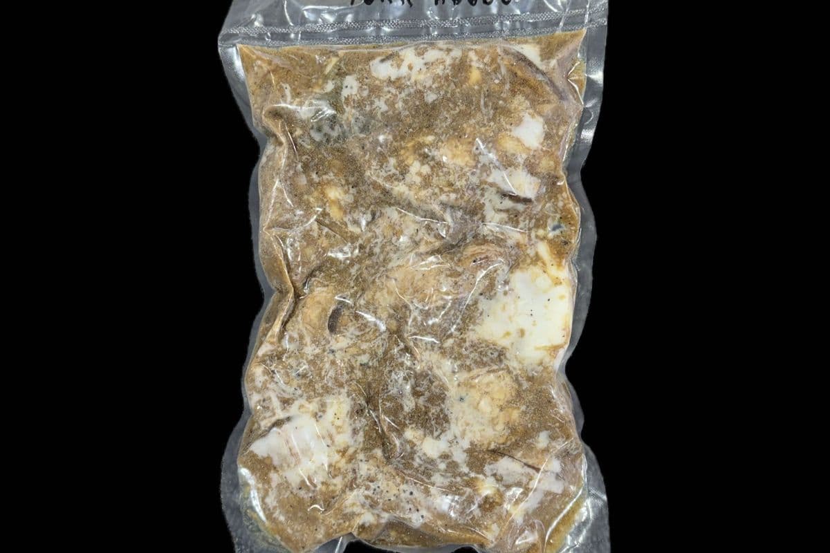 F9. Pork Adobo (24 oz)