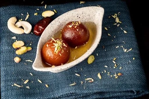 Gulab Jamun (2 pcs)