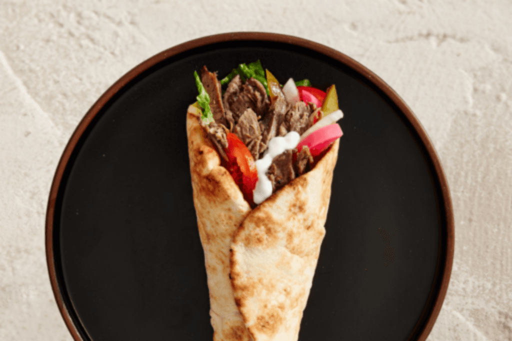 Beef Shawarma Wrap / Wrap de shawarma au bœuf