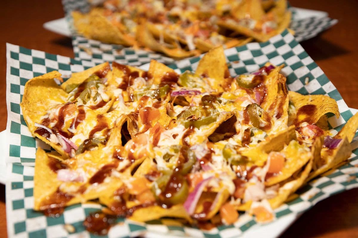 Small Sweet-and-Spicy Chicken Nacho