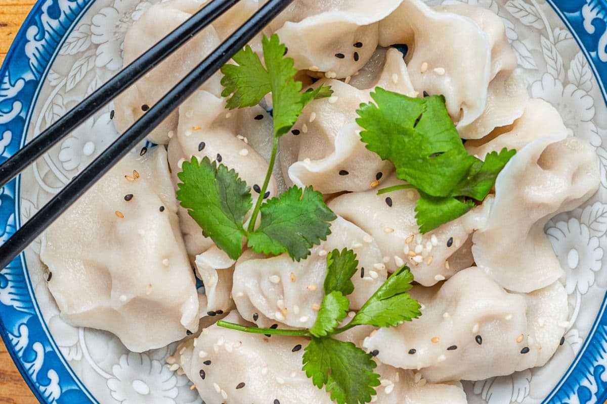 D1. Dumplings au porc / Pork Dumplings