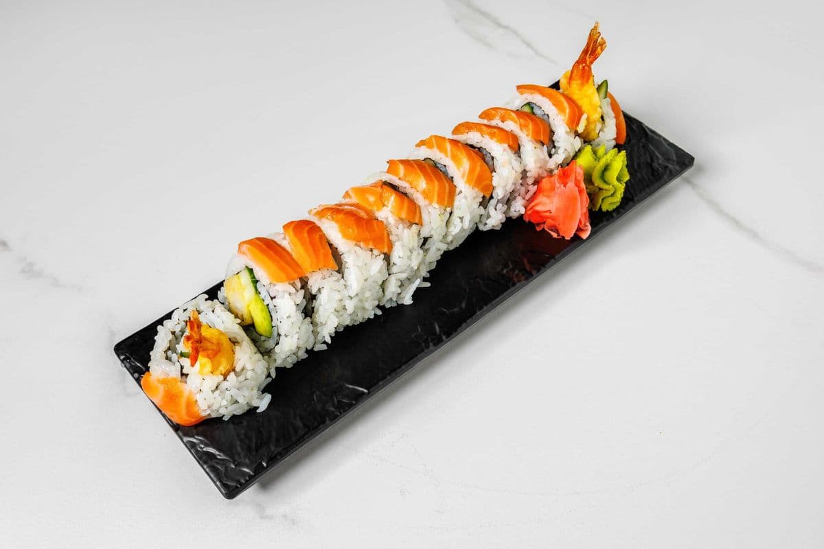Golden Dragon Special Roll (12 pcs)