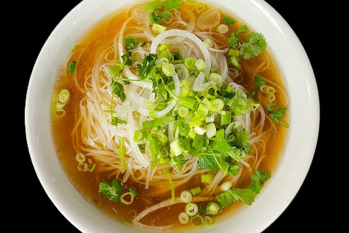 00. Beef Noodle Soup without Meat